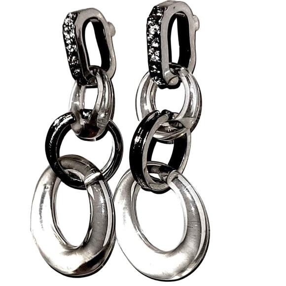 Clearly Clear Double Hoops Earrings - Picture 3 of 11
